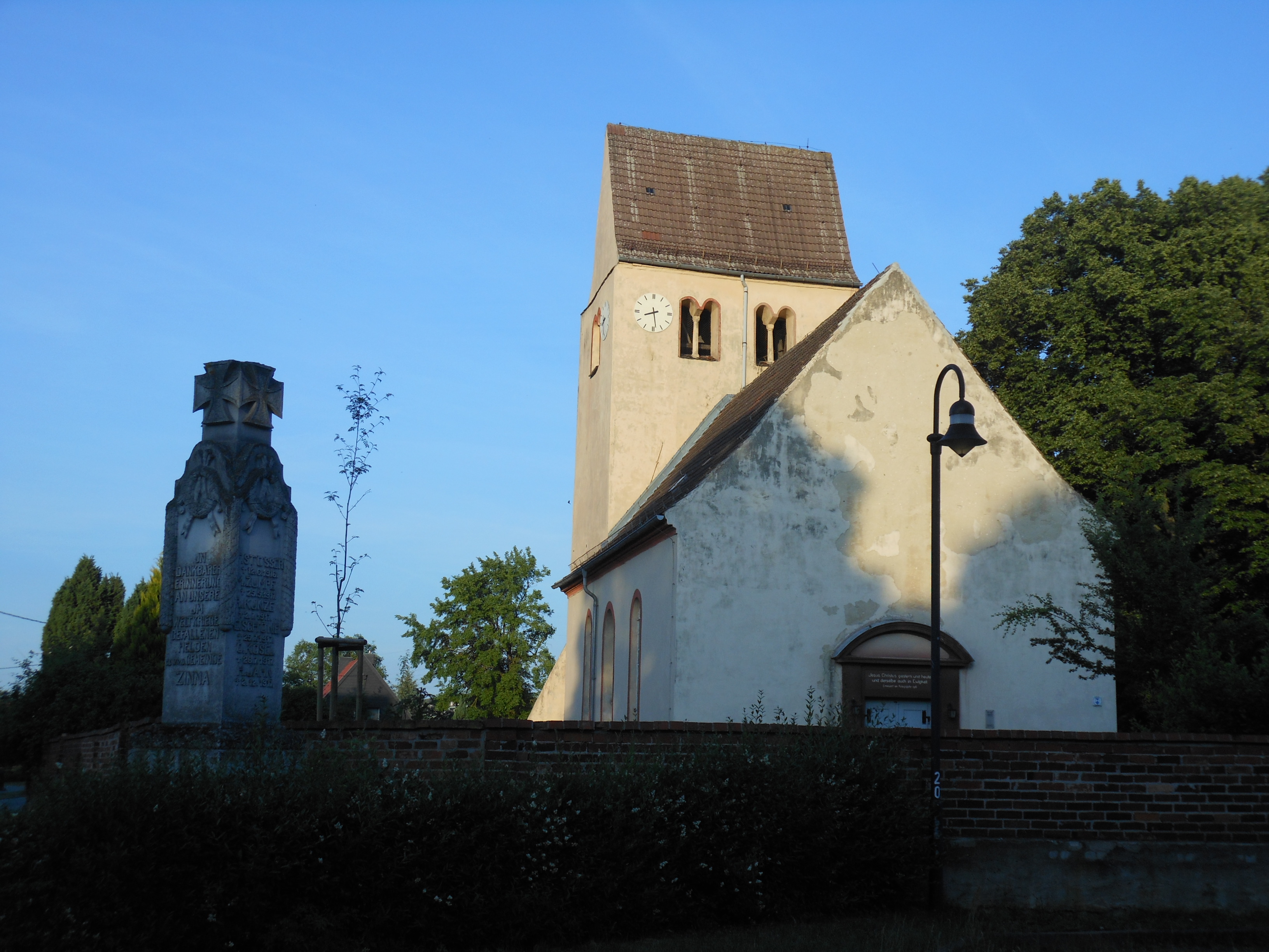 Kirche Zinna